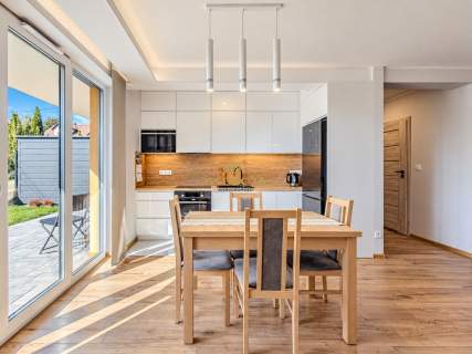 Nowoczesny apartament z ogródkiem w Niskowej gmina Chełmiec