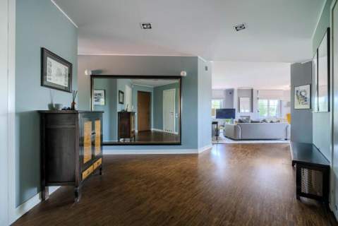 Bez czynszowe, wyjątkowe, 4 pokoje, taras, 140 m2 , 2 m. postojowe
