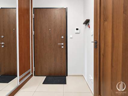 Czteropokojowy apartament na Woli