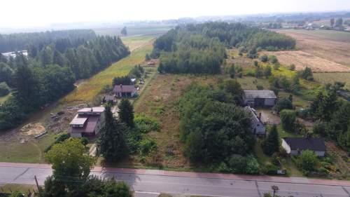 Piękna działka w pobliżu jeziora