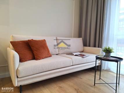 Apartament w centrum miasta z widokiem na park