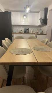 Dom z apartamentem przy jeziorze i lesie