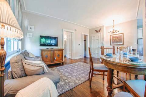 Apartament z dwoma sypialniami, Dębowa 12/1
