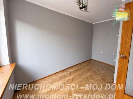 PRZESTRONNY DOM W ŻYRARDOWIE