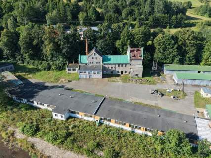 Duży obiekt przemysłowo-magazynowy, działka 8625 m, budynki 2864...