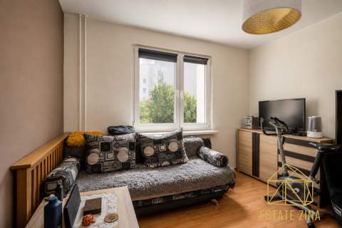 3 pokoje 73 m Balkon i piwnica Dywizjonu 303, Kraków