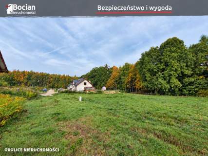Uzbrojona,płaska działka pod lasem-Trąbki Wielkie 