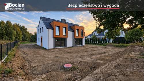 Nowoczesny bliźniak w stanie deweloperskim-Banino