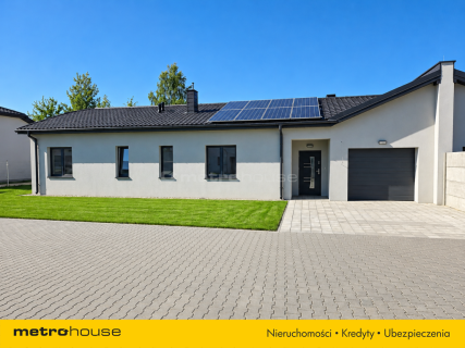 Gotowy dom PV, magazyn energii i pompa ciepła E2