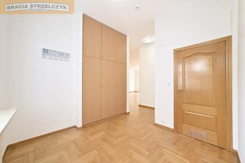 Mieszkanie/ Biuro / 143,7m /Łazienki Królewskie