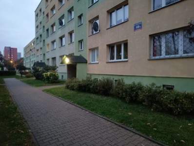 Sprzedam ładne, ciepłe mieszkanie z miejscem parkigowym