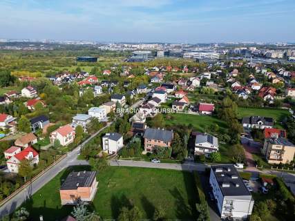 budynek 409,95 m działka 1056 m inwestycja