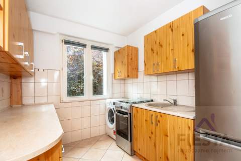 Rataje 3 pokoje balkon piwnica