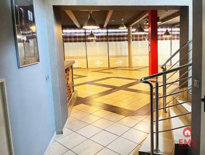 Budynek 800 m2 handel-usługi-produkcja