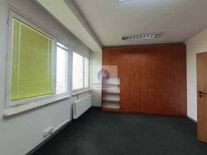 Praga Południe lokal biurowy 21,60m2 do wynajęcia