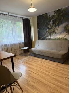 2 pokoje 33 m parter balkon