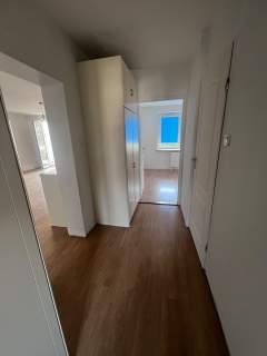 Na sprzedaż mieszkanie 4 pokoje 80 m2 strych osiedle Stara