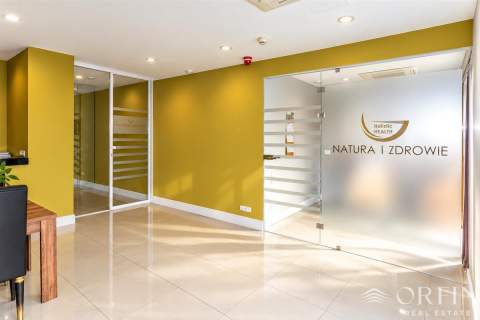 Lokal handlowo-usługowy w centrum Gdyni-131 m2
