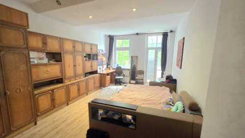 Wyjątkowe, 5-pokojowe mieszkanie w przedwojennej kamienicy, balkon.