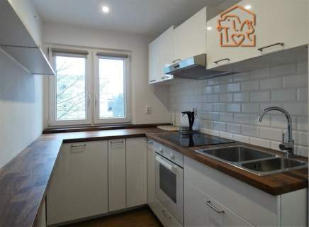 Pabianicka 74/76, Górna, 2 pokoje, balkon