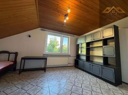 Przestronny dom do wynajęcia w Szczucinie