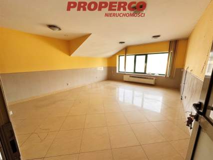 Hala ok 1650 m2 plac 3000 m2, Piekoszów