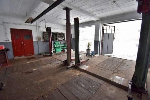 Hala, warsztat samochodowy, ok. 100 m2, Górno