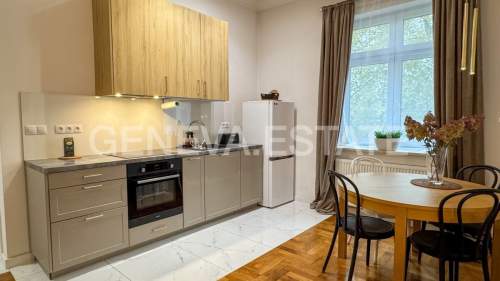 2 POK Grzegórzki 35 m Centrum