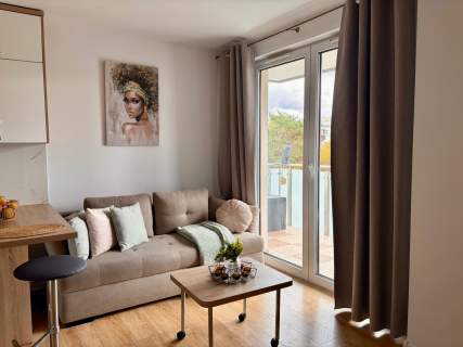 Bez prowizji 2 pokoje, garaż w cenie, balkon