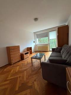Odświeżone M-3, Doły, ul. Przemysłowa 18B, przy parku