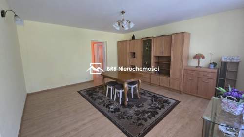 3 pokoje, 71 m2, parter w centrum Aleksandrowa Kuj. garaż.