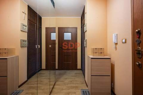 Wygodna przestrzeń dla pary 2 pok. balkon kom.