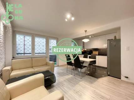 Gdynia Dabrowa, 56m2, trzy pokoje, parter, balkon