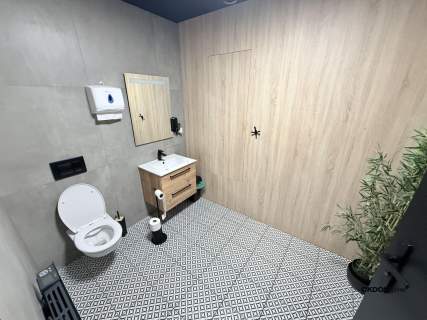 Lokal 164,7 m Kielce, ul. Głowackiego 1