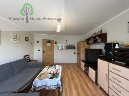 4 pokojowe mieszkanie po remoncie, garaż, wiata, ogród