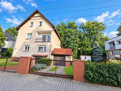 2 DOMY W CENIE JEDNEGO 228 m Dwie KW Działka Garaż