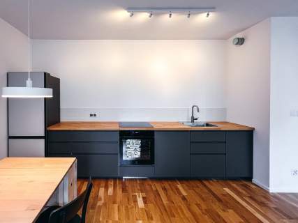 Funkcjonalne 28,84 m2 , taras , garaż ,Żupnicza