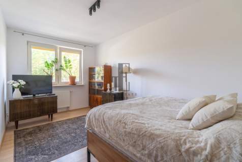 3 POKOJE 84,4 M 2 BALKONY GARAŻ