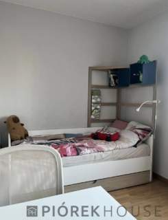 4-pokojowe mieszkanie w Markach