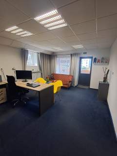 Lokal użytkowy o pow. 48.90m2, Os. Dobrzec