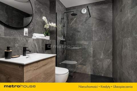 Apartament z widokiem na jezioro I basen na dachu