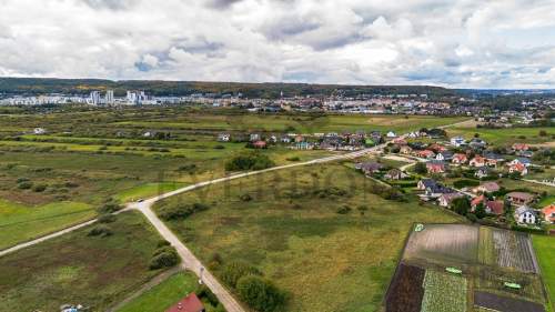 Budowlano-usługowa bad. gruntu inwestycja 8 lokali