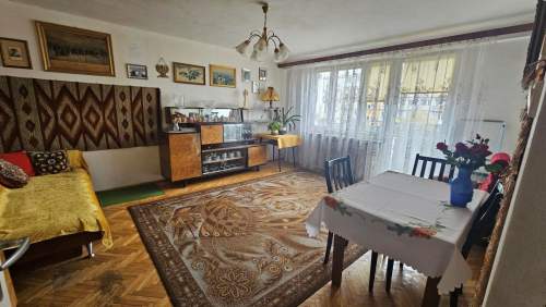 OLSZA-UGOREK, Ułanów, 2 pok, kuchnia ,balkon VIp