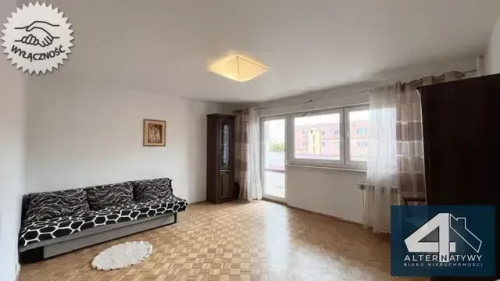 Przestronne M-4 w dobrej lokalizacji