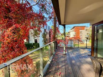Apartament z dużym tarasem nad Zegrzem
