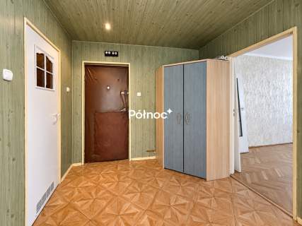 2 pokoje z balkonem blisko centrum, garaż w cenie, Chełm, ul....