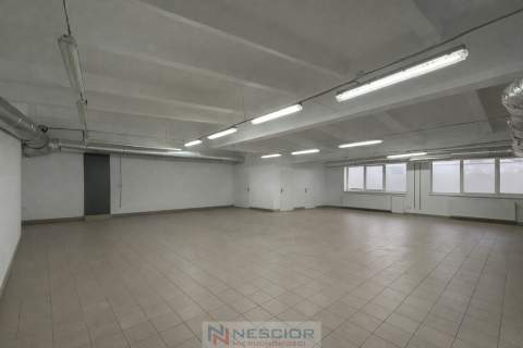 lokal usługowy / magazynowy   180 m   Siedlce