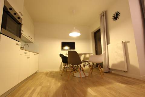 Kijowska, przytulne studio z balkonem