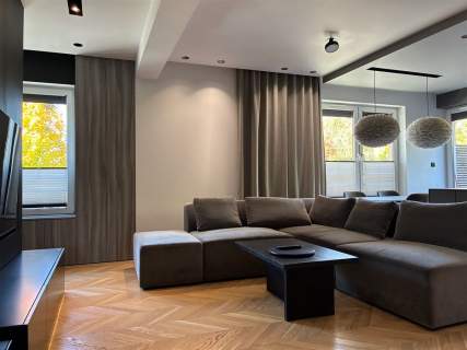 Apartament przy Promenadzie z tarasem