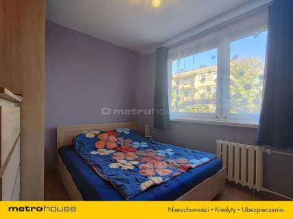 48 m , 2 pokoje, I piętro, balkon i zieleń